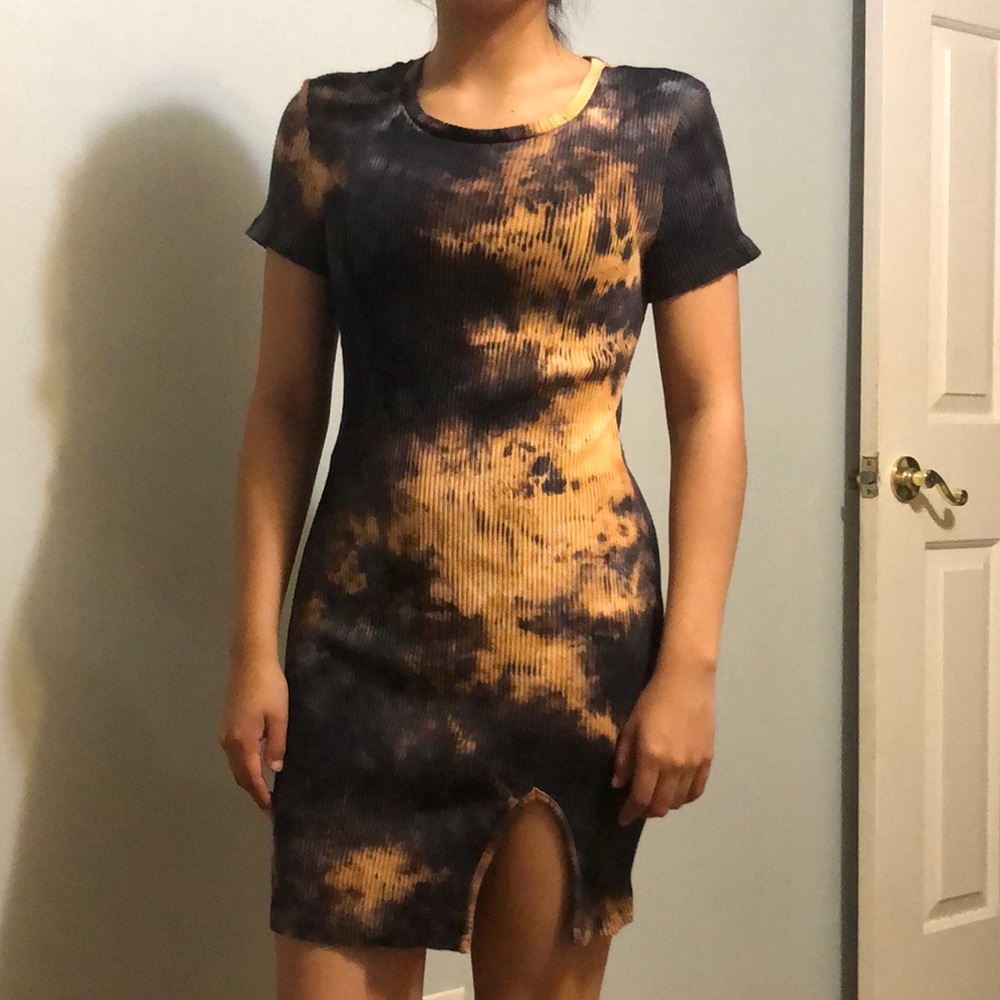 Tie-Dye Short Sleeve Dress